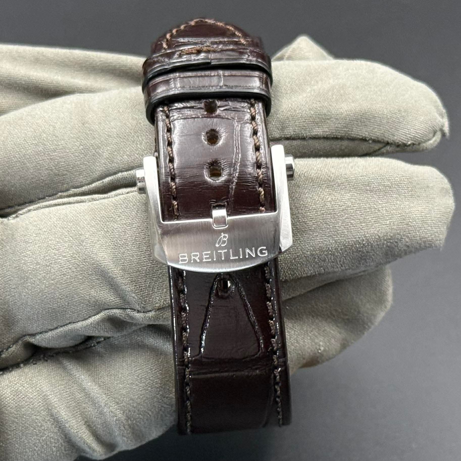 Breitling Premier B01 Chronograph 42 - view 12