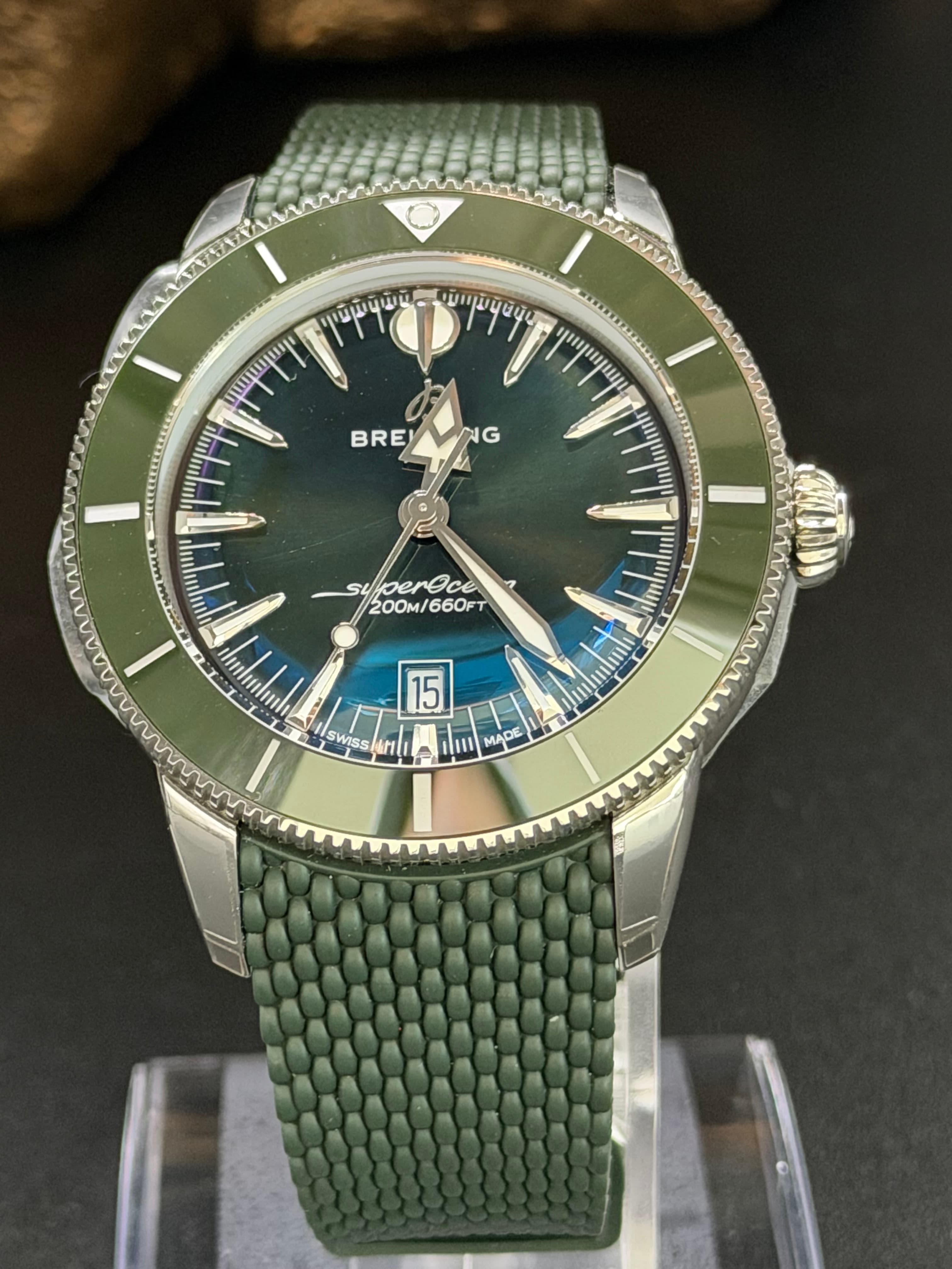 Breitling Superocean Heritage Green Dial / Band - view 5