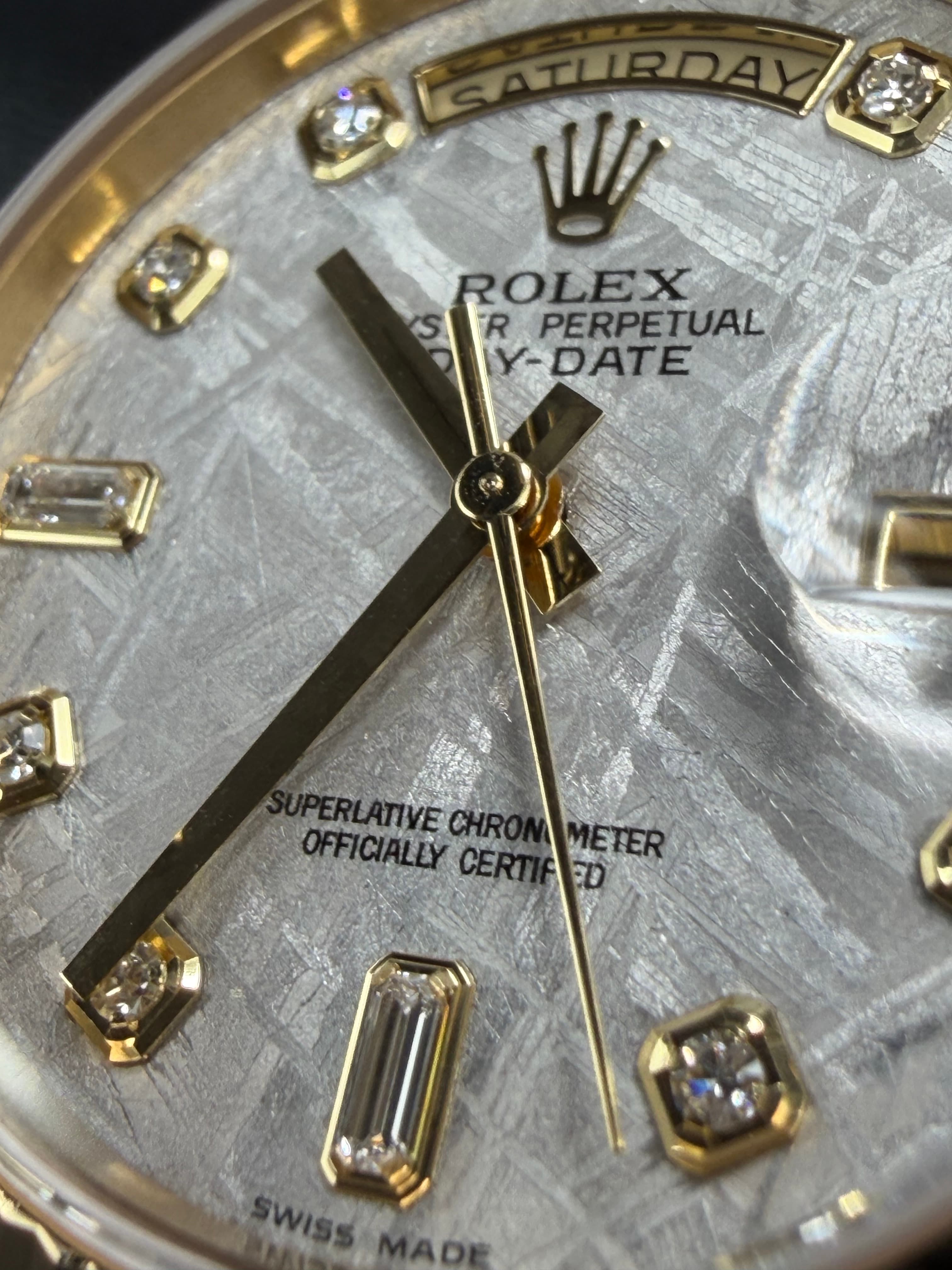 Rolex Day Date President Gold Meteorite Dial - view 35