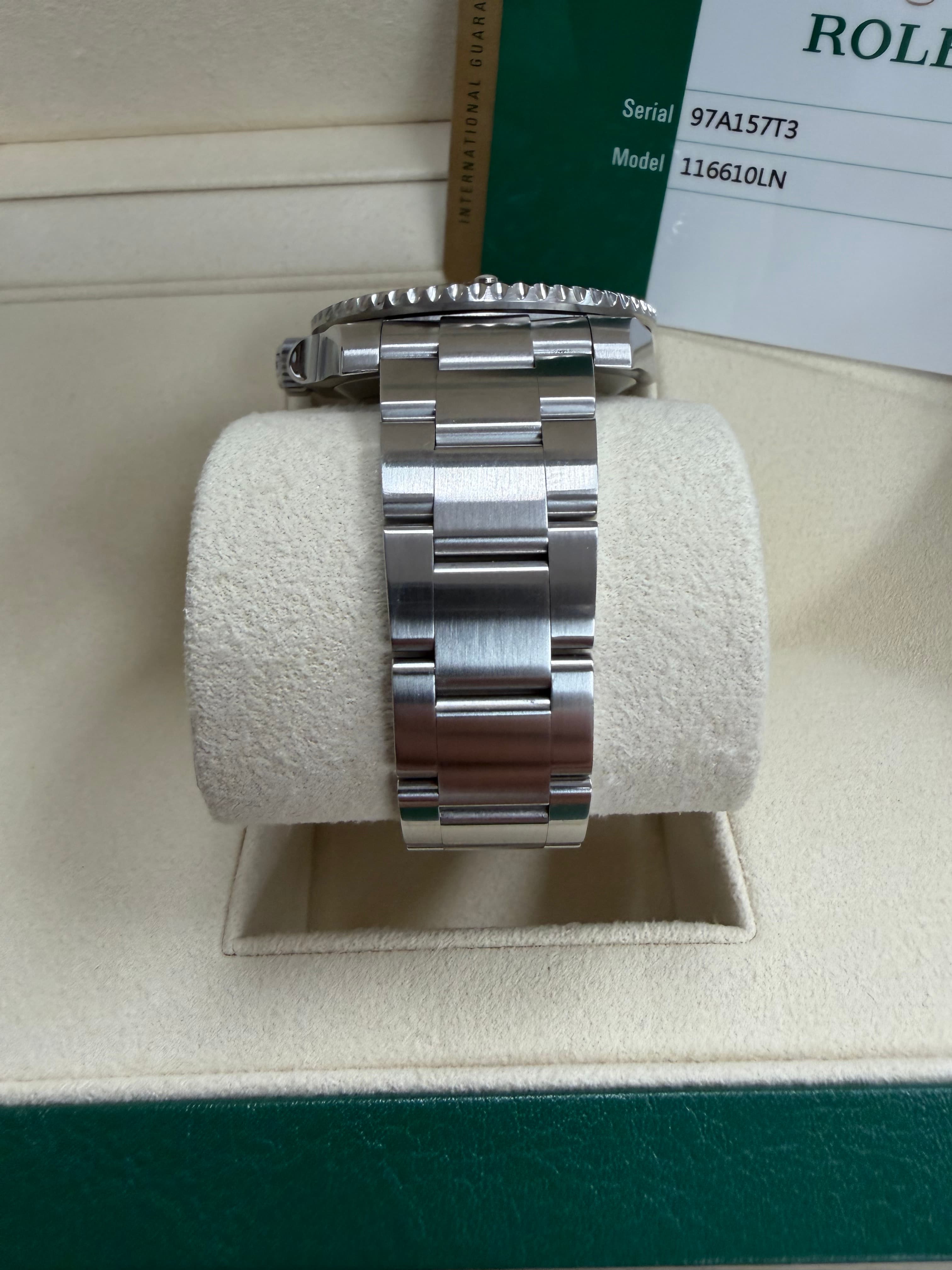 Rolex Submariner Date - view 7