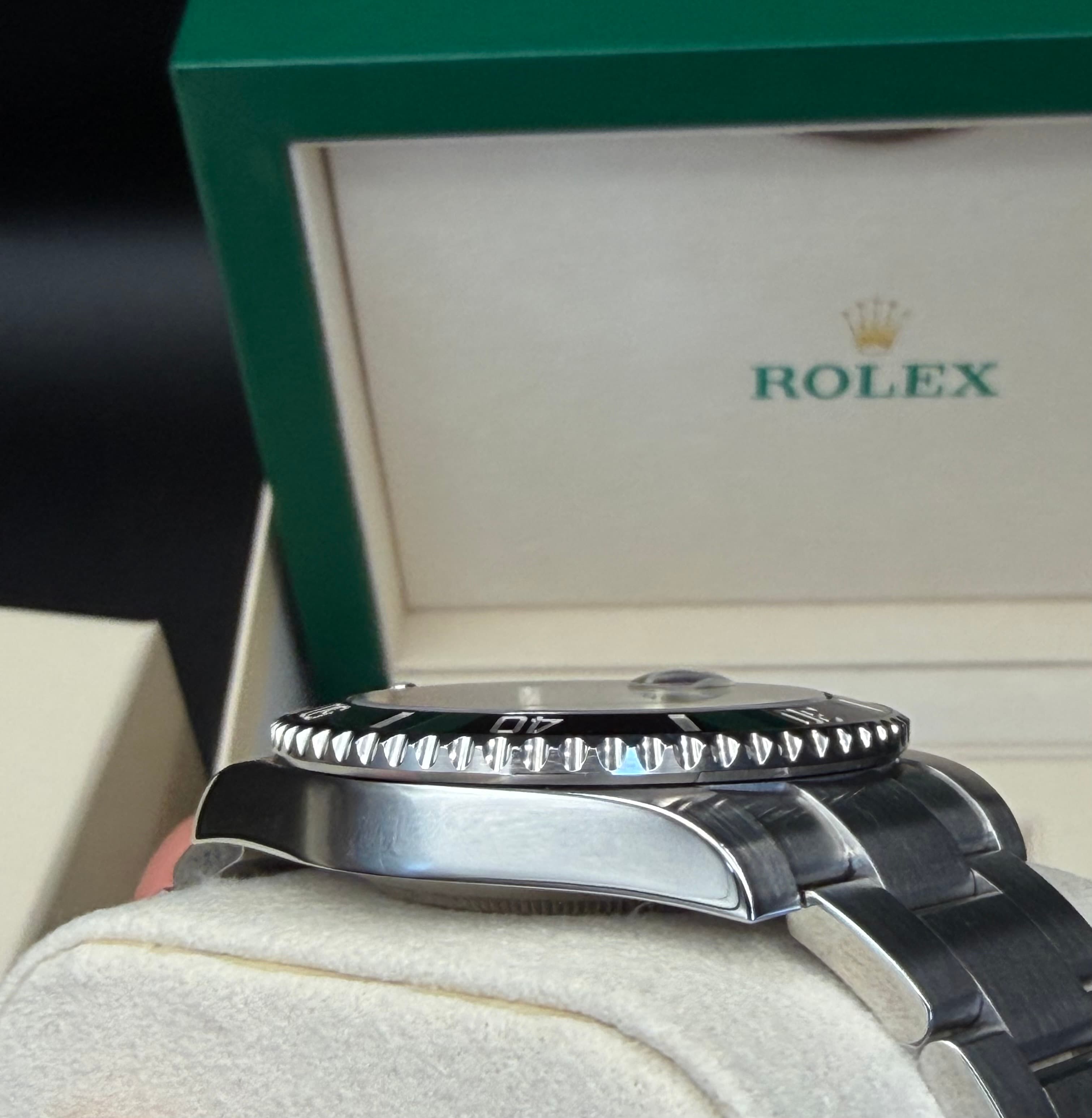 Rolex Submariner Date - view 17