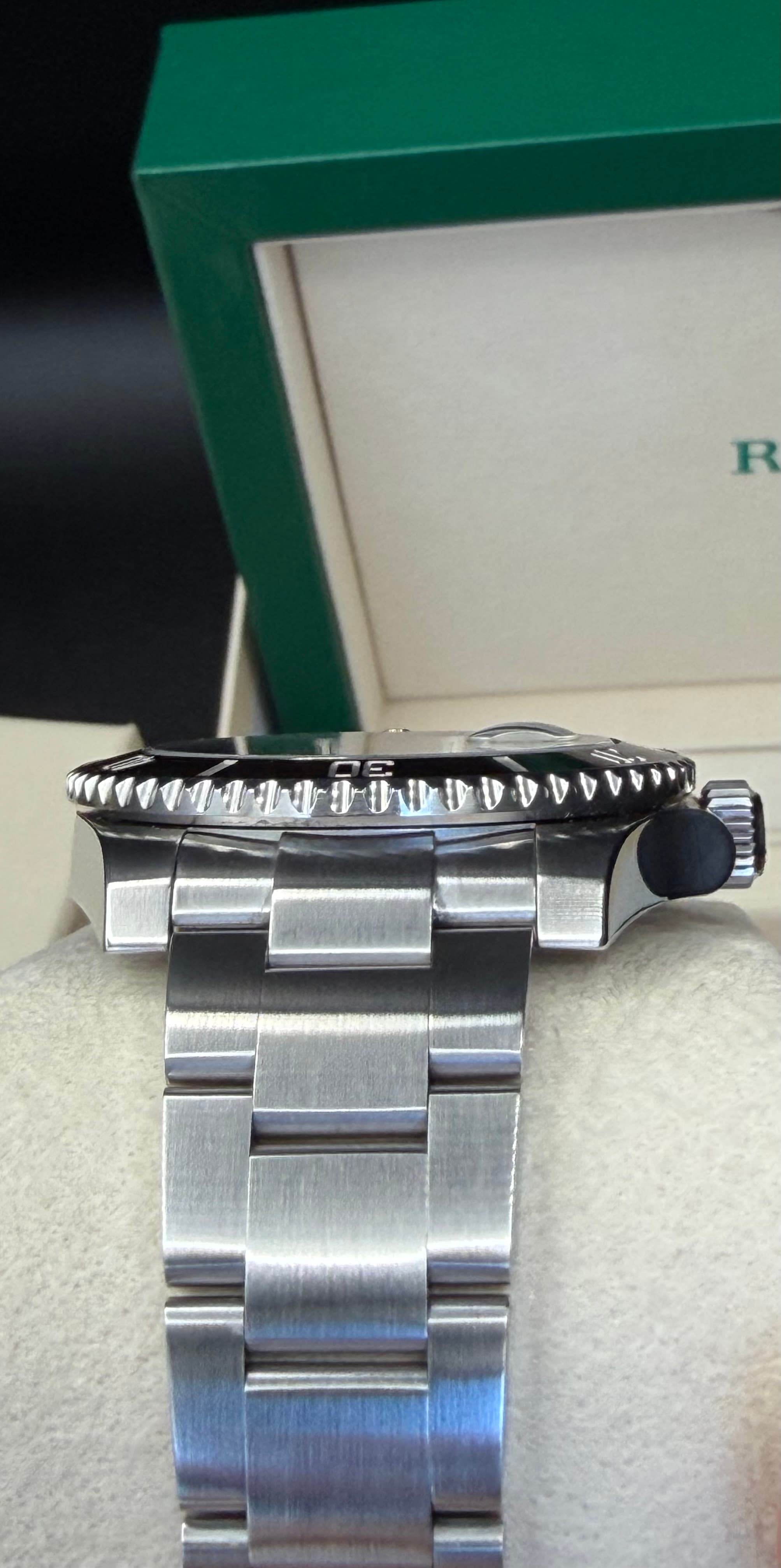 Rolex Submariner Date - view 20