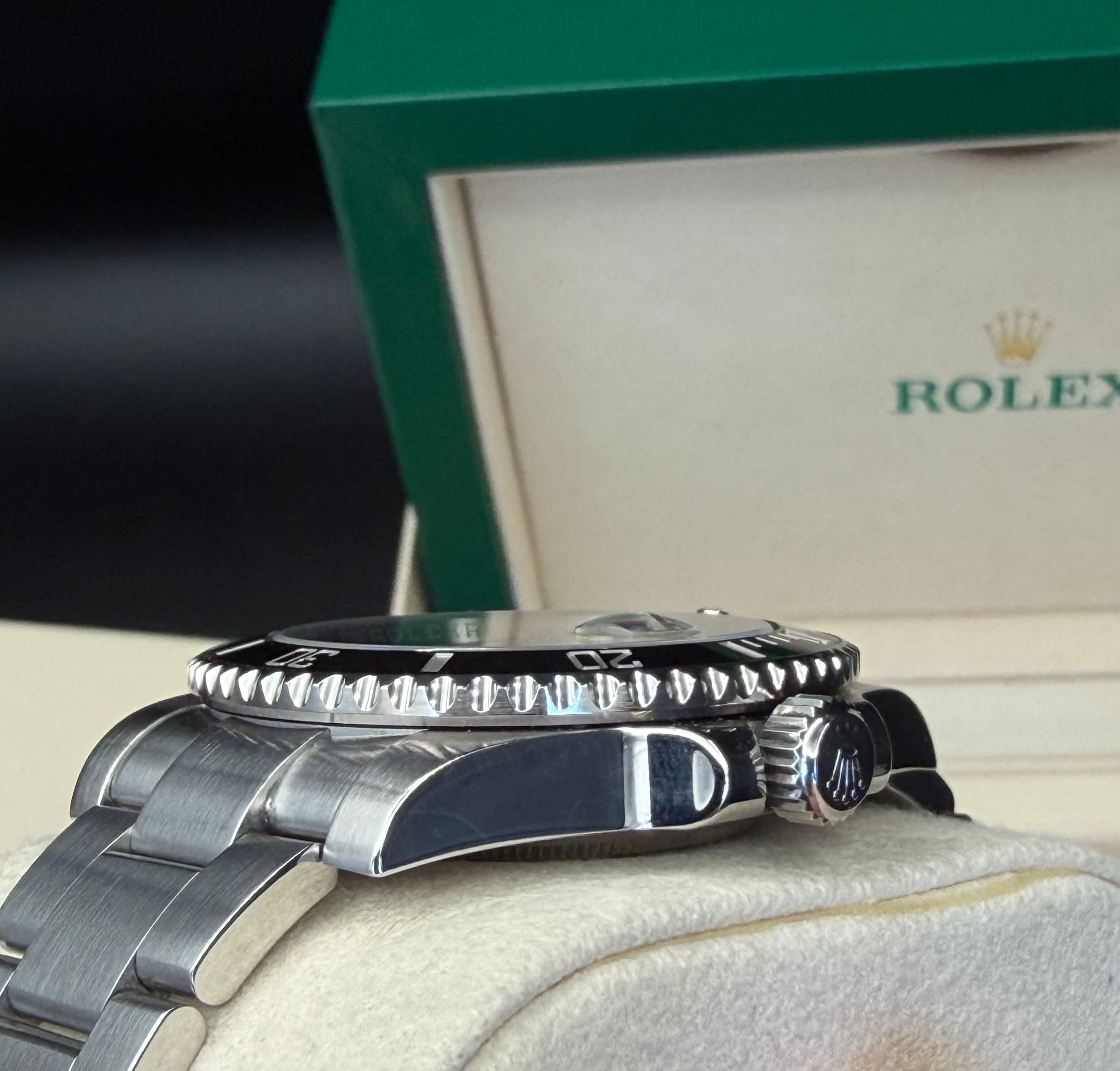 Rolex Submariner Date - view 21