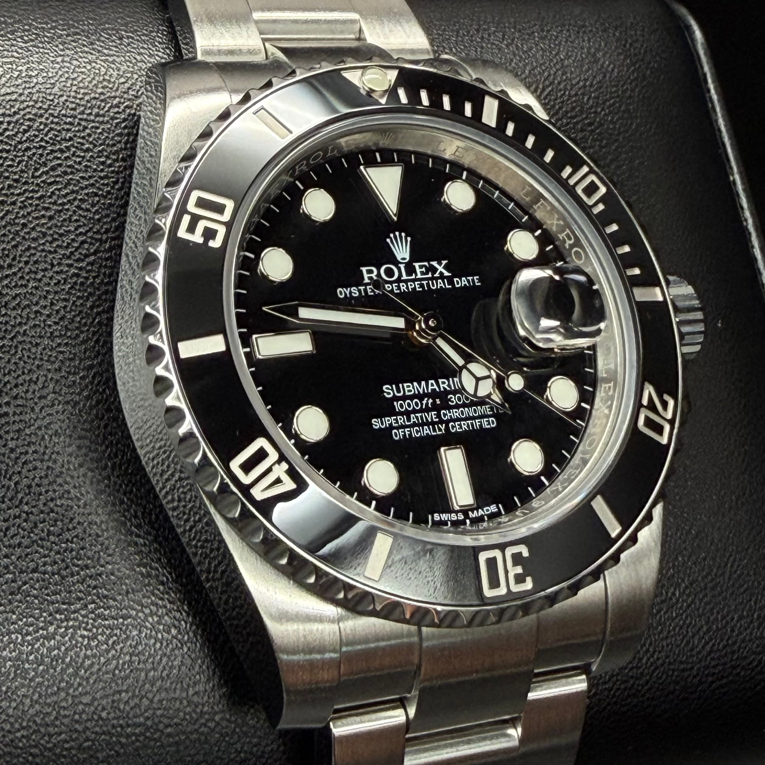 Rolex Submariner Date Black 2015 - view 3